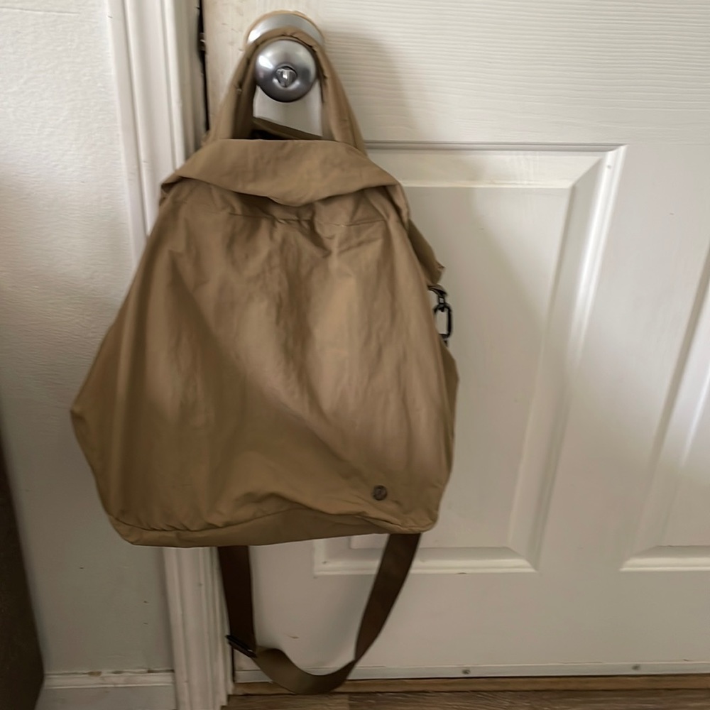 Lululemon on my level 19L